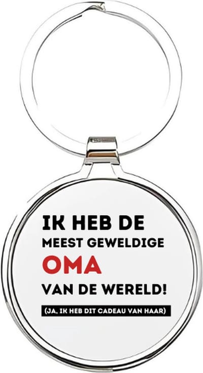 Akyol - je bent de meest geweldige oma die er is Sleutelhanger - Oma - de liefste oma - oma sleutelhanger - grootmoeder sleutelhanger - sleutelhanger voor oma - familie sleutelhanger - verjaardagscadeautje - cadeau voor oma - grandmother - 4 x 7,5 CM