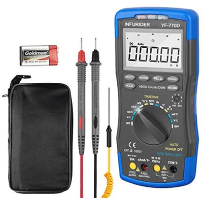 Digitale multimeter met automatische bereikfunctie en stroomtang - hFE-test, spannings- en stroommeting, temperatuur, weerstand en capaciteit
