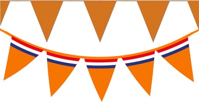 Bellatio Decorations - Oranje Holland vlaggenlijnen - 4x stuks van 10 meter - 2 soorten plastic vlaggetjes