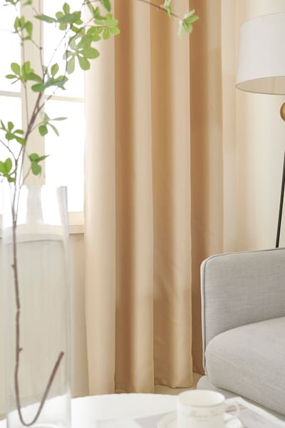 Maroyathome RUBEN - Gordijn - Verduisterend - met Ringen - kant en klaar - 300 x 250 cm - 300 cm breedte en 250 cm lengte - Beige - 1 Stuk