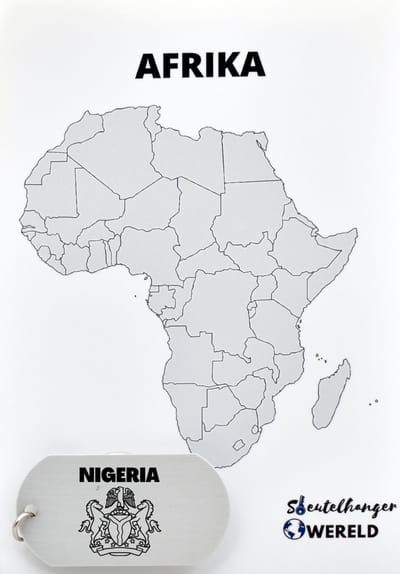 Nigeria Sleutelhanger inclusief kaart – Nigeria cadeau – beste land- Leuk kado voor je Vriend om te geven - 2.9 x 5.4CM