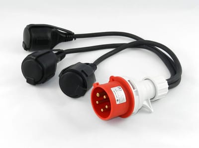 Krachtstroom 16 A stekker met 3x 220v plug