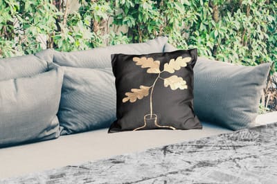 Buitenkussen - Bladeren - Goud - Luxe - 45x45 cm - Weerbestendig