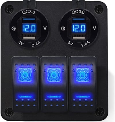 ProRide Schakelpaneel 12V voor Auto/Boot - USB Stopcontact 4 Poorten met Voltmeter - 5V/2.4A - DS2114B - 3 schakelaars - Blauw