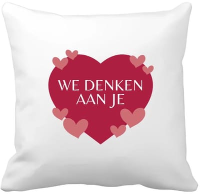Akyol - we denken aan je hartje en kleine hartjes Kussen hoes - Quotes - iemand die door een moeilijke tijd gaat - moeilijke tijd - ziek - koorts - snel beter worden - cadeau - beterschap cadeau - kado - gift - geschenk - 40 bij 40 cm