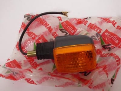 originele richtingaanwijzer voor aprilia 280 climber 1990 tot 1994 ap8112636 nieuw