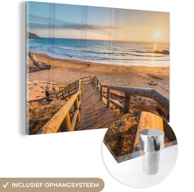 MuchoWow® Glasschilderij 120x80 cm - Schilderij acrylglas - Strand - Trap - Portugal - Foto op glas - Muurdecoratie woonkamer - Wanddecoratie slaapkamer - Schilderijen
