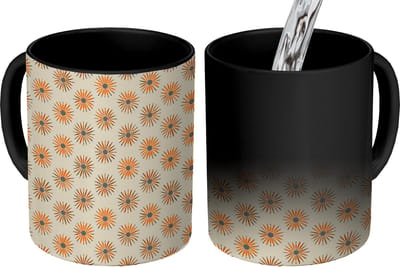 Magische Mok - Foto op Warmte Mokken - Koffiemok - Madelief - Patroon - Oranje - Magic Mok - Beker - 350 ML - Theemok