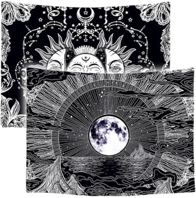 Decoratie Versiering - Ulticool Wandkleed Set van 2 – Maan Sterrenhemel Natuur Bohemian – Met Bevestigingspinnen - voor Binnen - Wandtapijt Posters Wanddoek Tarot Kaarten Heks Boho Zwart Aesthetic Room Decor - Idee Tiener Meisje