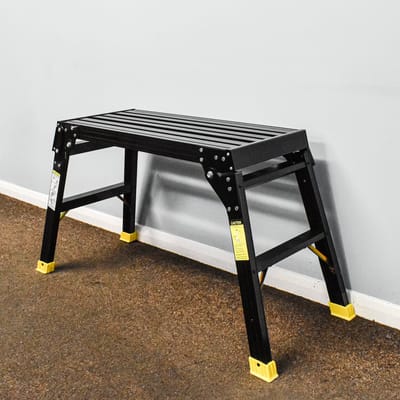 Trade Master Pro® Aluminium Werkplatform – 150 kg – Inklapbare Opstap – 2 Treden – Opvouwbaar Krukje – Werkplatform – Binnen/Buiten Gebruik – Rolsteigerladder