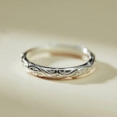 Huitan Minimalistische Damesringen Mooi Patroon Kleur Dunne Band Vingerring Mode Veelzijdige Dames Sieraden 6 beige
