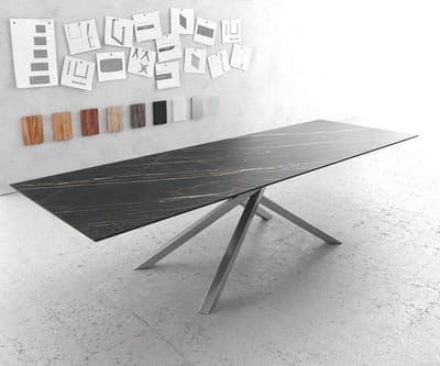 Eettafel Edge Laminam® keramiek bruin 300x100cm middenvoet kruis zilver