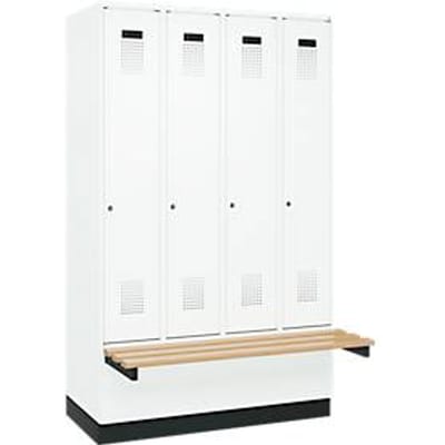 C+P Evolo Plus garderobekast, 4 vakken van elk 300 mm breed, plint, zwevende bank, B 1200 x D 815 x H 1950 mm, cilinder, verkeerswit/verkeerswit