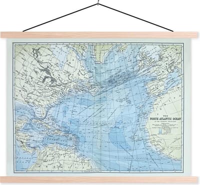 Posterhanger incl. Poster 40x30 cm - Schoolplaat - Klassieke wereldkaart Noordelijke Atlantische oceaan - Textielposter - Blanke latten
