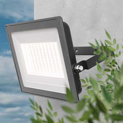 HOFTRONIC - Stratos LED Schijnwerper 100 Watt - 8700 Lumen - 4000K Neutraal wit licht breedstraler - Floodlight zwart - 2 jaar garantie - Veiligheidslamp - 15 cm kabel - IP65 Waterdichte Buitenlamp