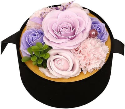 Zeep Bloemen Boeket - Kunstboeket Rozen - Decoratie en Cadeau - Plantaardige Ingrediënten - 13.3 x 13.3 x 13.3 cm