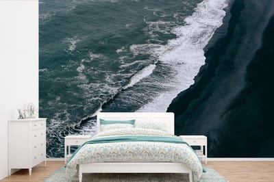 Behang - Fotobehang Water - Strand - Zwart - Breedte 360 cm x hoogte 240 cm
