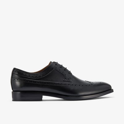 Banstead Tip Zwarte Leren Schoenen