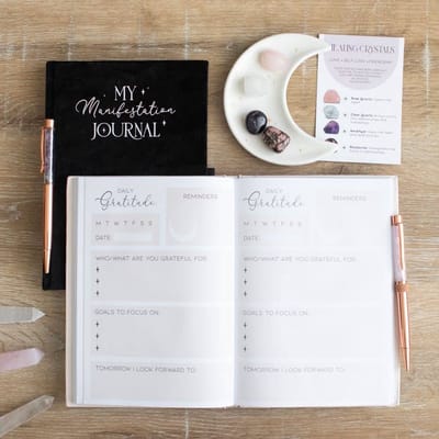 Notitieboek - dankbaarheidsdagboek met rozenkwarts pen – gratitude journal – luxe journal voor dankbaarheid, reflectie en zelfzorg