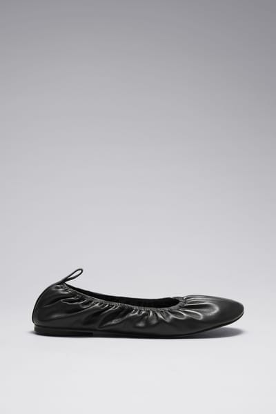 & Other Stories Luna Nappa Ballerina Black Größe: 36 | Ballerinas Outlet | Damen | Schwarz
