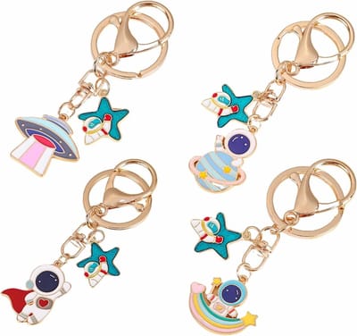 Astronaut Sleutelhangers Set van 4, Ruimtevaart Thema Sleutelhangers, Perfect Cadeau voor Weltraamfans en Astronomie Liefhebbers