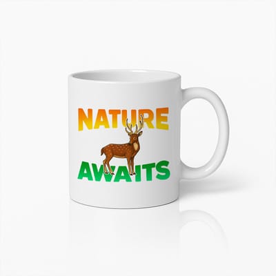 Nature Awaits Mok – 330 ml Avontuur Koffiebeker – Natuur Hert Ontwerp – Perfect Cadeau voor Natuurliefhebbers, Kampeerders en Wandelaars