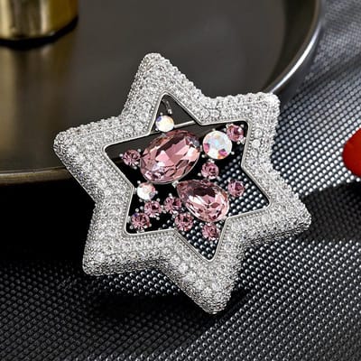 Lichte Luxe Uitgeholde Zespuntige Ster Broche Vol Zirkonium Temperament Jas Jas Pak Speld Accessoires white