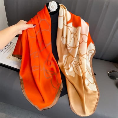 110x110cm Vrouwen Zijden Vierkante Sjaal Hijab Vrouwelijk Design Print Dames Sjaal Wraps Foulard Hoofdbanden Bufanda Grote Bandana Luxe One Size red
