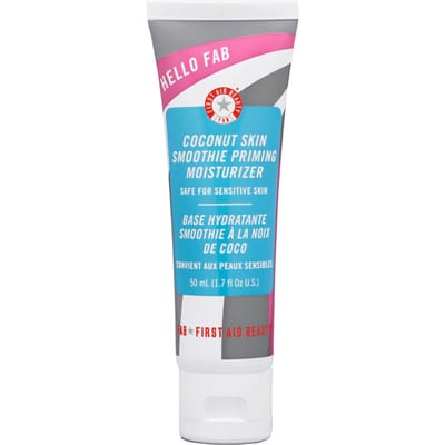 First Aid Beauty Coconut Skin Smoothie Primende Moisturizer 50 ml