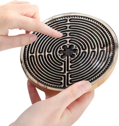 Houten Doolhof Spel - Logisch Puzzel - Mindfulness Oefening - Eén Pad Ontwerp - Diameter 20 cm - Natuurlijk Hout