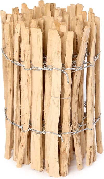Garronda Tuinafscheiding met palen - 50 cm x 5 m - Hekwerk voor perken - Insteekhek - Rolborder - Houten Hek - Latafstand 7-8 cm – GD-MIS-Rollborder500