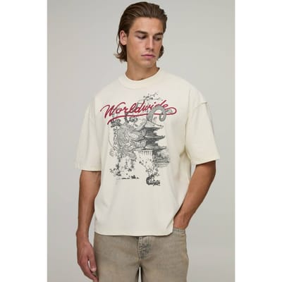 Ecru Oversized Boxy T-shirt Met Worldwide Print En Zichtbare Naden | Size Large