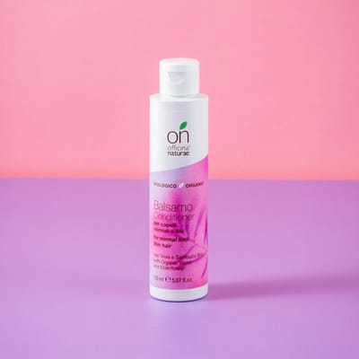 onYOU Natuurlijke Conditioner voor normaal en fijn haar - Met biologische vlierbloesem en viooltje - geeft hydratatie en volumen - Maakt de styling gemakkelijker - 150 ml - Officina Naturae