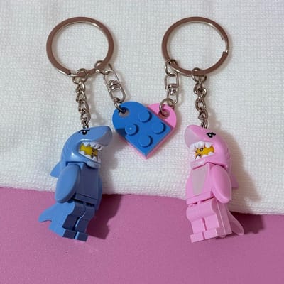 2 pièces Porte-clés Couple de Requins Rose et Bleu Dessin Animé Porte-clés Assemblage Forme de Cœur Pendentif de Sac à Dos Pour Cadeaux d'Amis gray