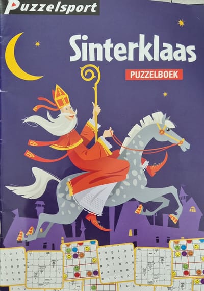 Puzzelsport Sinterklaas puzzelboek voor kinderen 48 pagina's vol puzzelplezier - zweeds - legpuzzel - doolhof - sudolu - woordzoeker - paars