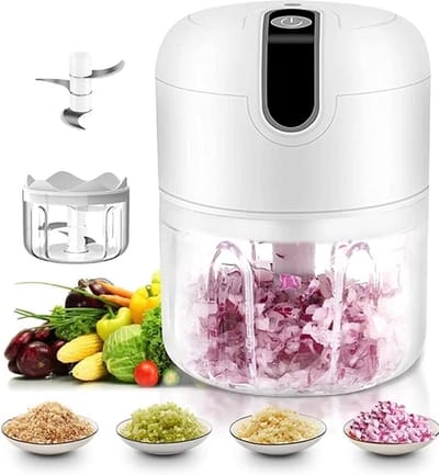 Draagbare USB Foodprocessor - Oplaadbare Keukenmixer - 250 ML Capaciteit - Geschikt voor Babyvoeding , Groente en Smoothie - Mini Blender - Blender To Go - Voor Onderweg