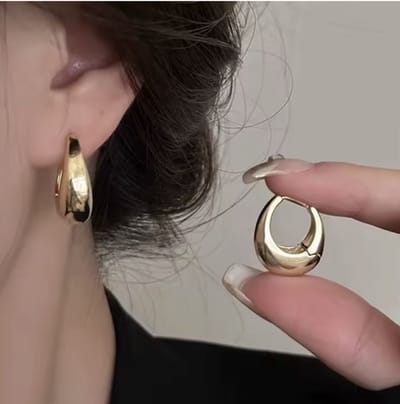 Luxe Oorbellen Set - Kleur: Goud - RVS / Stainless Steel - 2 stuks - Oorhangers / Oorringen / Oorknopjes - Cadeau voor Vrouwen - Hoge Kwaliteit Roestvrijstaal - Verkleurt Niet - Inclusief Luxe Cadeauverpakking - Oorbel / Earrings