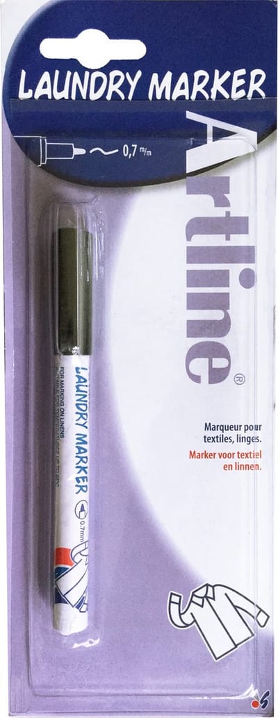 ARTLINE Laundry 750 - Permanent Marker - 1 stuk op blister - 0,7 mm Lijndikte - Zwart