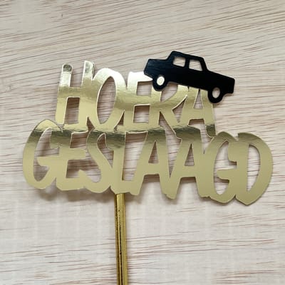Taarttopper | Taart topper | Rijbewijs | Auto | Hoera | Goud | Spiegel karton | 14 cm breed