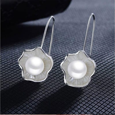 925 Sterling Zilver Charmante Lotusvormige Hangende Oorbellen Met Gesimuleerde Parel Voor Vrouwen Sieraden Cadeaus Dropshipping S-E507 gray