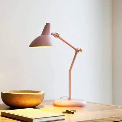 Dyberg Larsen tafellamp Vela, roze, hoogte 45 cm