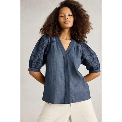 White Stuff Finley Chambray Top Chambray Blue Taglia: 6 | Magliette intime Outlet | Donna | Blu