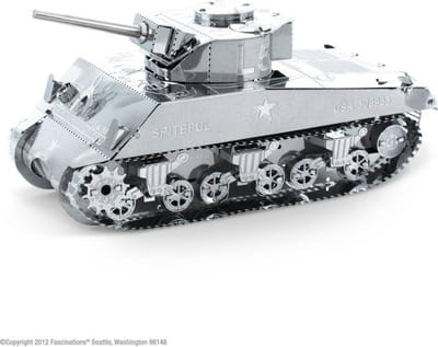 Metal Earth Sherman Tank