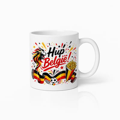 Hup België Voetbalfan Mok – Belgische Vlag Leeuw Friet Design – Witte Koffiemok – België Supporter Cadeau Beker