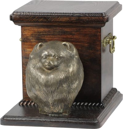 Elegante urn voor Pomeriaan met hondenbuste voor asbewaring