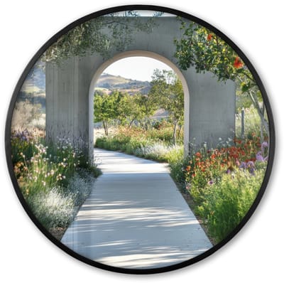 Poster in lijst Rond - Fotolijst 60x60 cm - Posters - Doorkijk - Pad - Beton - Landschap - Ronde posterlijst zwart - Decoratie - Wanddecoratie woonkamer - Muurdecoratie slaapkamer