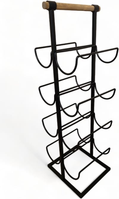Wijnrek staand 8 flessen metaal zwart met houten handvat. Afmetingen 19,5 x 19,5 x 60 cm