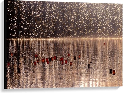 Canvas  - Vuurwerk in het Water  - 100x75cm Foto op Canvas Schilderij (Wanddecoratie op Canvas)