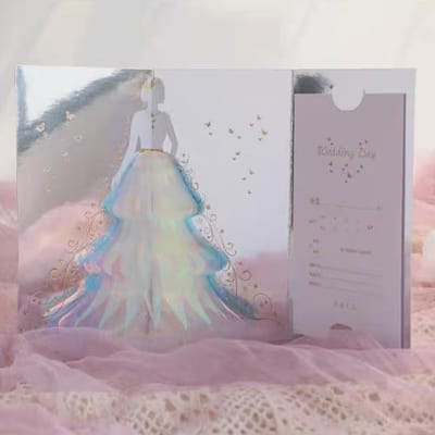 3D Trouwkaart met Sprankelende Jurk – Elegante Bruiloftsuitnodiging