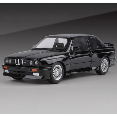 1:24 M3 E30 Im Legering Auto Diecasts Metaal Model Klassieke Decoratie Ornamenten Verzameling Hobby Display Vakantiecadeaus Met Vriend